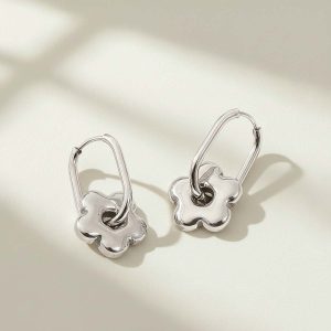 Lush Petals Earrings