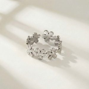 Blossoma Ring