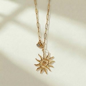 Héliara Necklace