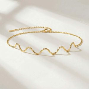 Linaro Necklace Choker