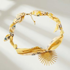 Helivra Necklace