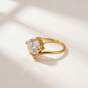 Diamira Ring